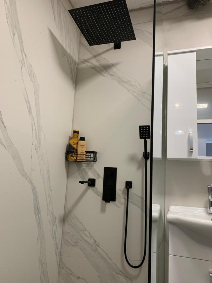Black Horse Podgorica Ngoại thất bức ảnh