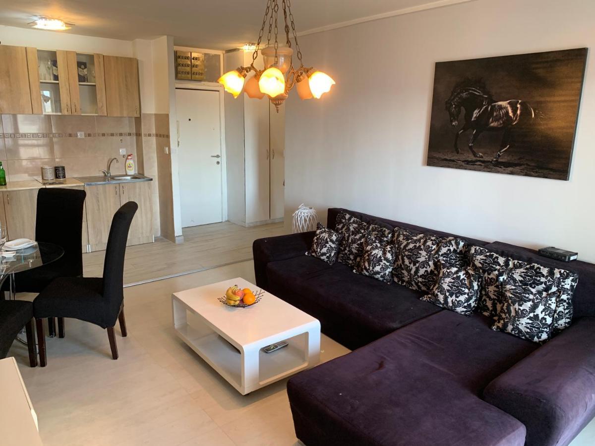 Black Horse Podgorica Ngoại thất bức ảnh